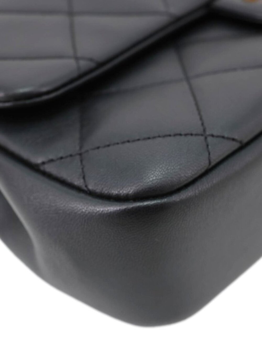 Chanel In The Loop Flap Medium Quilted Lambskin Leather Shoulder Bag Black - Picture 7 of 12